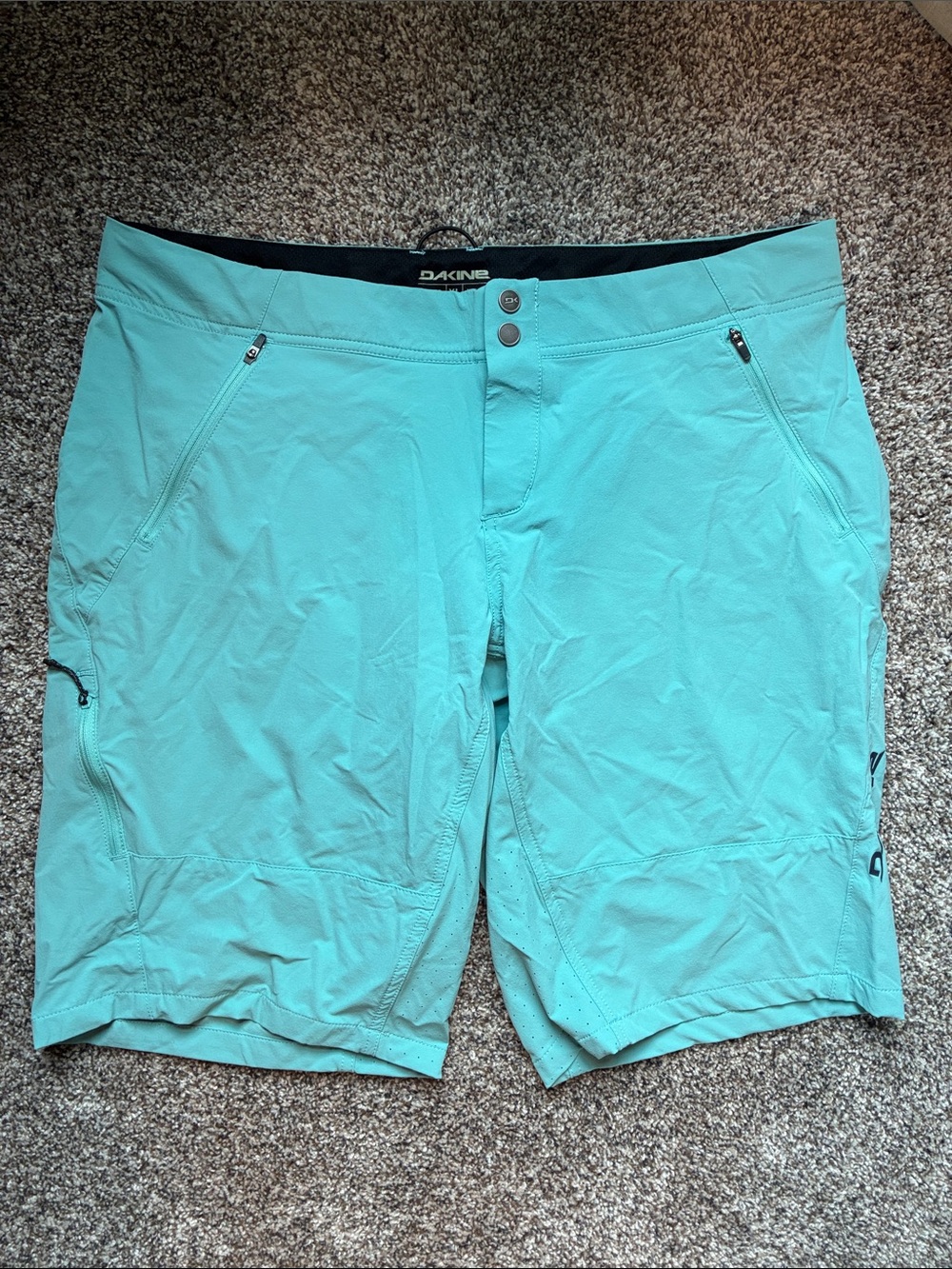 Dakine Teal Women's Mountain Bike Shorts